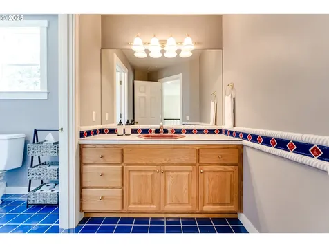 39125 Easton Lane Springfield OR 97478