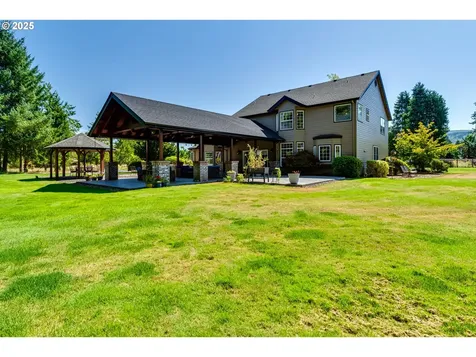 39125 Easton Lane Springfield OR 97478