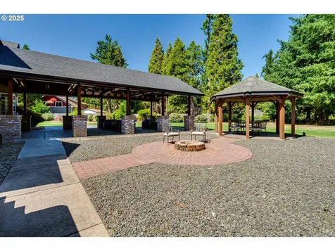 39125 Easton Lane Springfield OR 97478