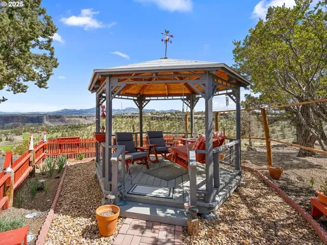 14851 SW Maverick Road Terrebonne OR 97760