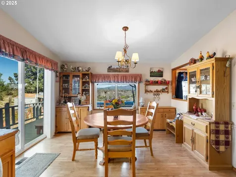 14851 SW Maverick Road Terrebonne OR 97760