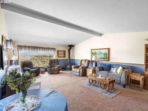14851 SW Maverick Road Terrebonne OR 97760
