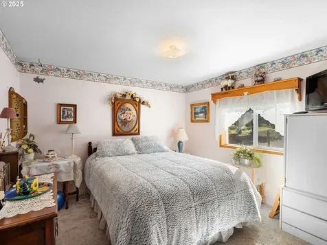 14851 SW Maverick Road Terrebonne OR 97760