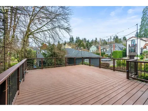 1733 SW Myrtle Street Portland OR 97201