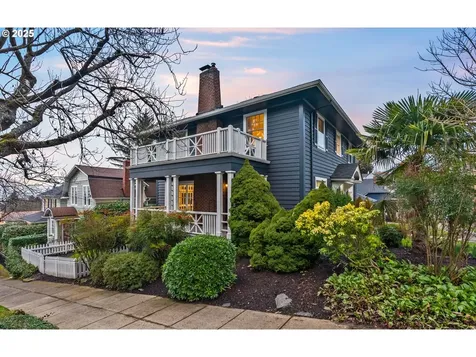 1733 SW Myrtle Street Portland OR 97201