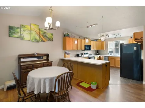 87978 Sherwood Street Veneta OR 97487
