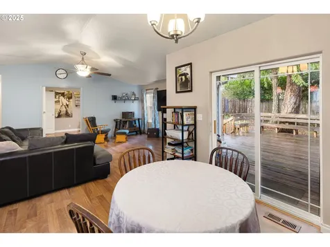 87978 Sherwood Street Veneta OR 97487