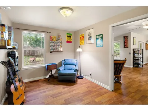 87978 Sherwood Street Veneta OR 97487