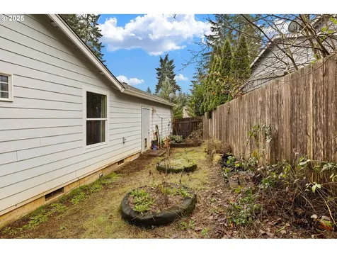 87978 Sherwood Street Veneta OR 97487