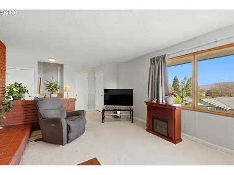 720 E 21st Place The Dalles OR 97058