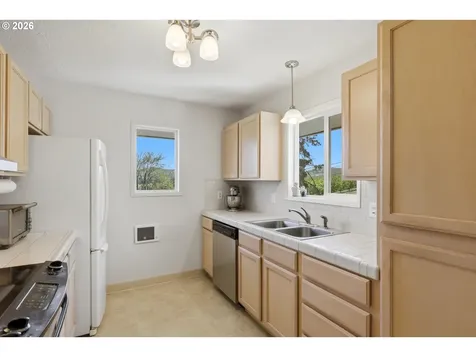 720 E 21st Place The Dalles OR 97058