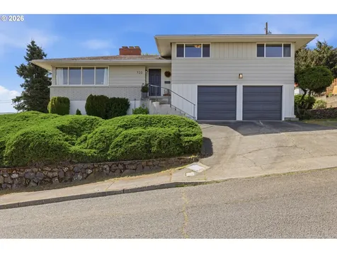720 E 21st Place The Dalles OR 97058