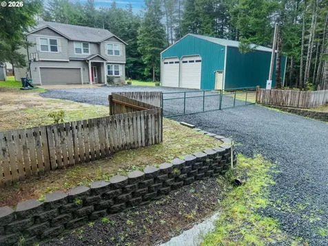 90862 Oyster Cove Lane Coos Bay OR 97420