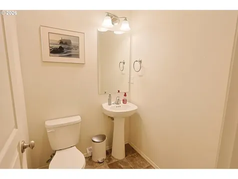 90862 Oyster Cove Lane Coos Bay OR 97420
