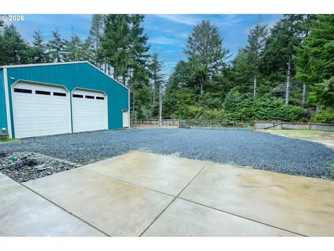 90862 Oyster Cove Lane Coos Bay OR 97420
