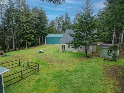 90862 Oyster Cove Lane Coos Bay OR 97420