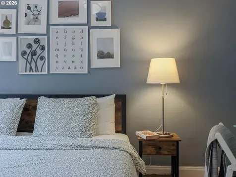 709 SW 16th Avenue Portland OR 97205