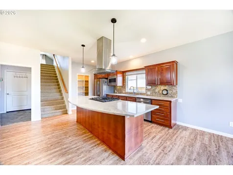 310 Ashwood Street Sutherlin OR 97479