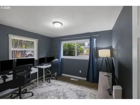 256 Gregory Lane SE Salem OR 97302