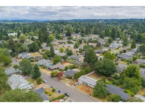 256 Gregory Lane SE Salem OR 97302