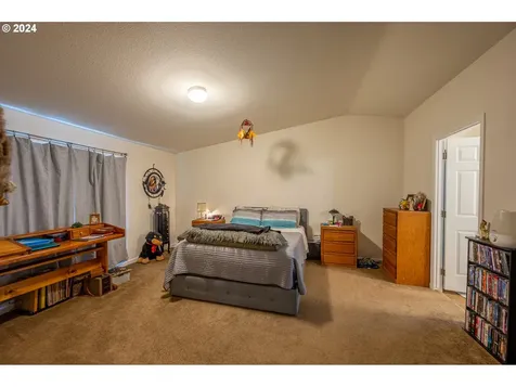 770 N Adams Street Coquille OR 97423