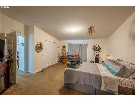 770 N Adams Street Coquille OR 97423