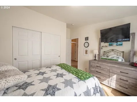 770 N Adams Street Coquille OR 97423