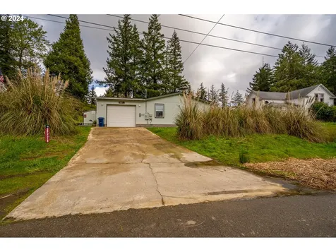770 N Adams Street Coquille OR 97423