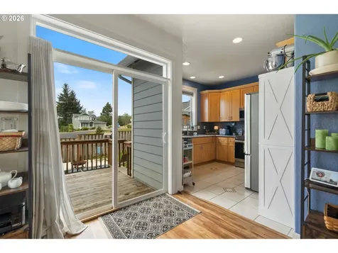 1550 Black Sands Way Tillamook OR 97141