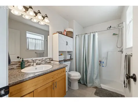 1550 Black Sands Way Tillamook OR 97141