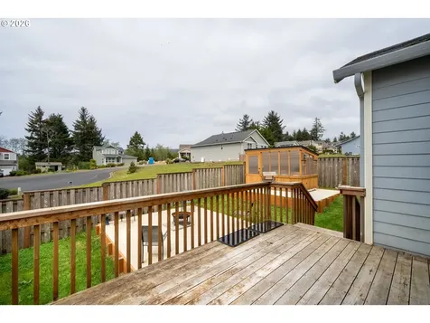 1550 Black Sands Way Tillamook OR 97141