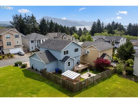 1550 Black Sands Way Tillamook OR 97141