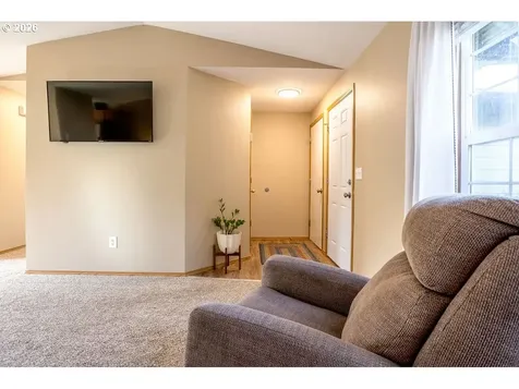 194 Boardwalk Way Kelso WA 98626