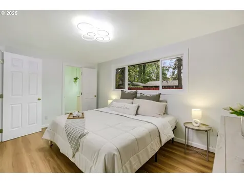 6050 SW Cross Creek Drive Beaverton OR 97078