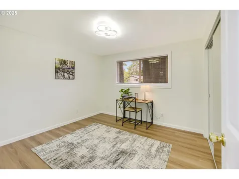 6050 SW Cross Creek Drive Beaverton OR 97078