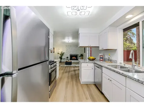 6050 SW Cross Creek Drive Beaverton OR 97078