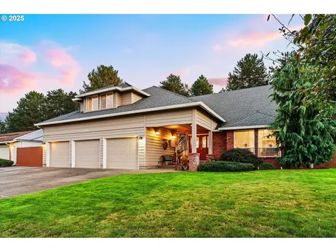 7618 NE Meadows Drive Vancouver WA 98662