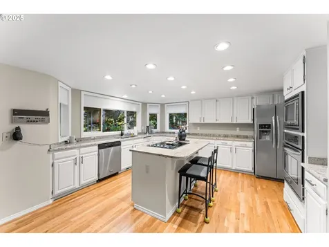 7618 NE Meadows Drive Vancouver WA 98662