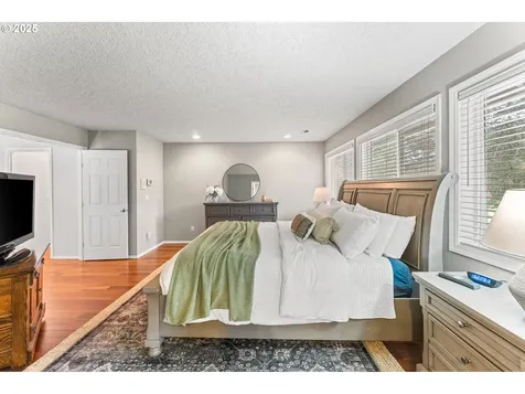 7618 NE Meadows Drive Vancouver WA 98662