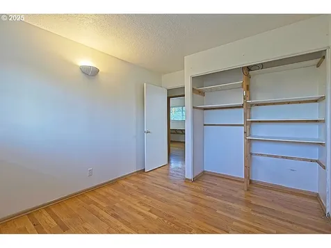 15834 SE Grant Street Portland OR 97233