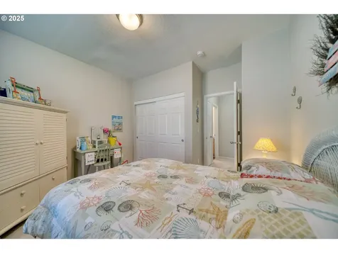 3520 5th Street Columbia City OR 97018
