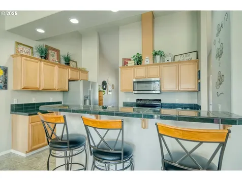 3520 5th Street Columbia City OR 97018