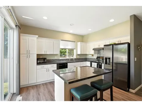23662 SW Pinehurst Drive Sherwood OR 97140