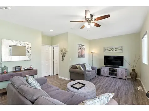 23662 SW Pinehurst Drive Sherwood OR 97140