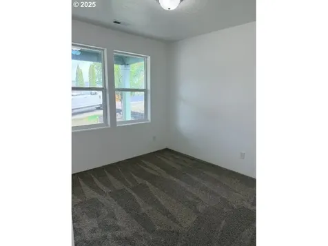 189 Quincy Avenue Roseburg OR 97471