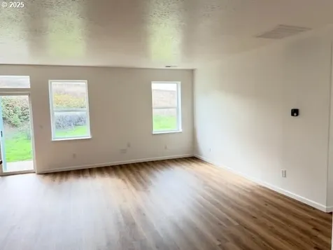 189 Quincy Avenue Roseburg OR 97471