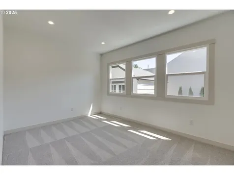1730 NE 38th Avenue Portland OR 97212