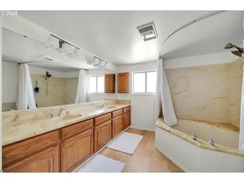 36250 Enterprise Road Creswell OR 97426