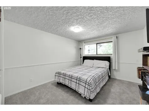 36250 Enterprise Road Creswell OR 97426