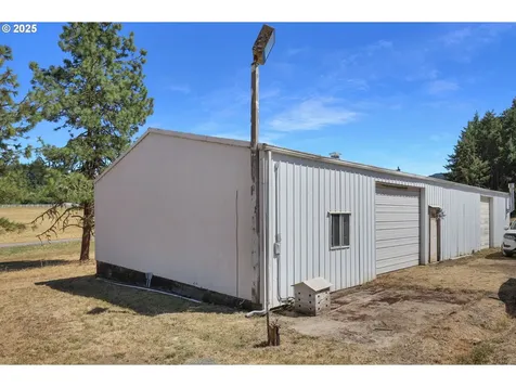 36250 Enterprise Road Creswell OR 97426